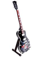 Kolekcinė rankų darbo mini gitara Guns N’ Roses Slash, mahagonas, 1:4, su stovu