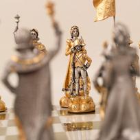 Napoleonas: meniški ypatingos prabangos šachmatai padengti 24k auksu