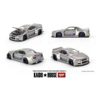 Mini GT Modeliukas 1999 Kaido House Nissan Skyline GT-R (R34) Shinjuku V1, silver/blue (yra Sandėlyje)
