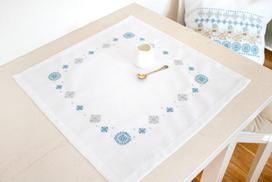 Table Topper SFM025 - siuvinėjimo kryželiu rinkinys