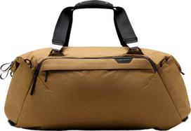 Capacious and functional Peak Design Travel series bagDiverse carry options: sling/shoulder/hand