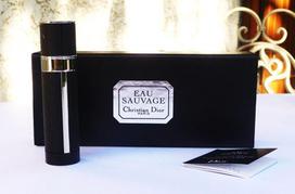 Christian Dior Eau Sauvage tualetinis vanduo, 3ml