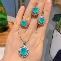 Tiesioginės transliacijos apvalios simuliacijos „Paraiba“ rinkinys, pakabukas, karoliai, žiedas, auskarai su smeigtukais, vestuvinių papuošalų trijų dalių rinkinys