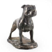Stafordšyro bulterjeras, Staffy - išskirtinė šuns figūrėlė, prabangus interjero dekoravimas, riboto leidimo figūrėlės iš prekės ženklo Art-Dog ruda