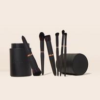 YOUNGBLOOD šventinis makiažo šepetėlių rinkinys „YB Brush Set“