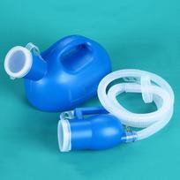 Tualeto reikmenys lauko 2000 ml plastikiniam vyriškos lovos puoduko šlapinimosi buteliukui su 160 cm vamzdeliu nešiojamu šlapimo buteliuku onesize