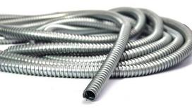 Gofruotas metalinis vamzdis D22 (ritė 50m)
