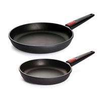 WOLL liejinio keptuvių rinkinys "Nowo Titanium Induction", Ø 24 + 28 cm