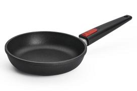 WOLL pusiau gili liejinio keptuvė „Nowo Titanium Induction", Ø 20 cm