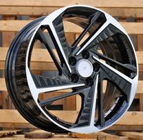 Ratlankis RACINGLINE A5895 R17x7 5x114.3 ET 49 CB 67.1 (Black Polished) (690 kg)