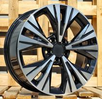 Ratlankis RACINGLINE B1699 R18x7.5 5x114.3 ET 40 CB 66.1 (Black Polished) (690 kg)