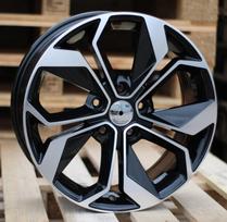 Ratlankis RACINGLINE B5168 R17x7 5x114.3 ET 45 CB 66.1 (Black Polished) (690 kg)