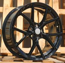 Ratlankis RACINGLINE I5602 R19x8 5x108 ET 45 CB 63.3 (Ack) (690 kg)