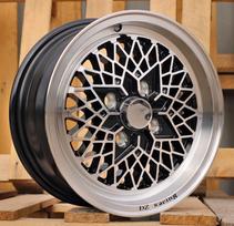 Ratlankis RACINGLINE L1352 R13x5.5 4x100 ET 30 CB 67.1 (Black Polished) (500 kg)