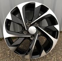 Ratlankis RACINGLINE XFE89 R16x6.5 5x114.3 ET 40 CB 60.1 (Black Polished) (690 kg)
