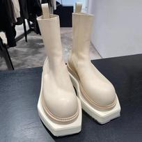 Fashion Chelsea Boots Women Shoes Thick Sole Platform Leather Ankle Boots Casual Knight Shoe New Designer Shoes for Men Motorcycle Boots 36 women smėlis