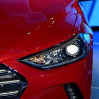 Poros automobilio priekinių žibintų akių linijos taško formavimo ABS apdailos apdailos dangtelis, skirtas Hyundai Elantra AD 2016 2017 2018 automobilių modeliavimo lipdukas
