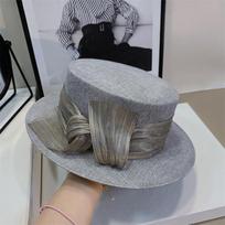 Madinga elegantiška rankų darbo „Masha Fedoras“ gėlių vestuvinė nuotakos skrybėlė, pavasarinė nuo saulės, didelėmis briaunomis, moteriška banketinė kibiro skrybėlė pilka spalva