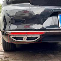 Automobilio galinio išmetimo vamzdžio dekoratyvinis rėmelis Automobilio išmetimo vamzdžio apdailos dangtelio lipdukai Passat B8 2016-2019 sidabras