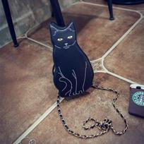 BLACK CAT NOVITY CROSSBODY CHAIN ​​BAG – Moteriška mergaitė 2024 m. Street Fashion Animal Kitten Mielas šaunus unikalus įdomus kryžminio kūno krepšys juoda