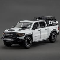 1/32 Dodge Mammoth Žaislinis automobilio modelis Lydinio liejinys su galinių ratų atitraukimu Garsiniai ir šviesos efektai Žaislai Transporto priemonių modeliai Dovana berniukams balta