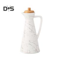 400/800ml Keraminis aliejaus dozatorius Butelis Apsauga nuo dulkių Dizainas Rankų darbo keramika Aliejaus indas virtuvei Gaminimui Alyvuogių aliejus Sojų padažas Actas Indelis Laikymo stiklainis 400ML C