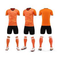 Atvykimas Aukštos kokybės futbolo marškinėlių rinkinys Vyrams Futbolo uniforma Futbolo marškinėlių rinkinys Sportinis kostiumas Bėgimui Sportinė apranga Vyrams Futbo M oranžinė