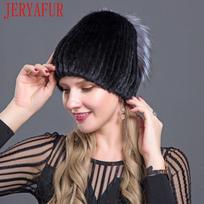JERYAFUR Moteriškos kailinės kepurės žiemai Natūralaus audinės kailio kepuraitė su sidabrinės lapės kailiu Pom Poms megztomis pupelėmis pakankamai šilta mėlyna/juoda