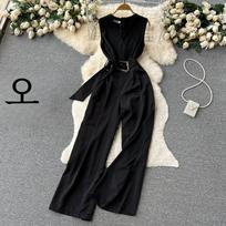 2024 Spring and Summer New Sexy V-neck Temperament Strap Waist Hugging Jumpsuit Women Graceful Straight Wide Leg Long Pants One Size tamsiai žalia spalva