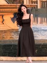 Elegantiška suknelė moterims Šik prancūziška Seksuali retro Hepburn saldi estetiška kvadratinė apykaklė klostuotas liemuo aptempianti didelis kraštas ilgos suknelės S juoda