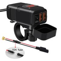 Motociklo USB įkroviklis, 6,8 A SAE į USB adapteris, atsparus vandeniui dviem prievadais QC3.0/2.0, su voltmetru ir įjungimo / išjungimo jungikliu ir saugikliu, greito įkrovimo telefonu ir kt. 5.8x6.7x3.3cm juoda/raudona