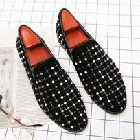 Nauji britiško stiliaus laisvalaikio odiniai batai Vyriški Kalnų krištoliniai odiniai batai Vyriški Loafers Yuppie Vyriški suknelės batai Didelis 47 dydis 38 juoda