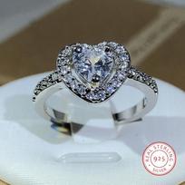925 Sterling Silver  Sale Three Claw Double Love White Zircon Ring Ladies Fashion Jewelry Party Cocktail Gift 6 balta