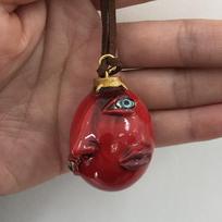 1997 m. Berserk Behelit Griffith Egg Of King karoliai Cosplay Aukso amžiaus lanko pakabukas papuošalai, kostiumų aksesuarai rekvizitų gerbėjų dovana