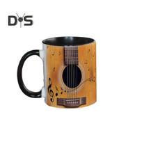 Muzikinis kavos puodelis Keraminis naujovė Muzikinis natų puodelis Didelis 350 ml talpos gitara fortepijonas smuikui dizainas karšto gėrimo puodelis Muzikinė dovana muzikos mylėtojui namuose B