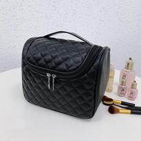 Stilinga kelioninė kosmetinė su didele talpa ir pakabinamu kabliuku Black small juoda