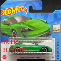 Hot Wheels Mainline Modeliukas Porsche Taycan Turbo S Green