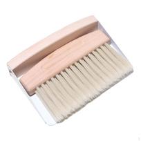 Kompaktiškas šluotos ir semtuvėlio rinkinys su medine rankena namų biuro valymui white nylon bristles