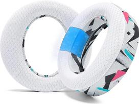"WC Freeze PS5 V2" - "Wicked Cushions" vėsinančios gelinės ausų pagalvėlės, suderinamos su "Sony PS5 Pulse 3D" ausinėmis | Didesnė ausies anga, storis, patogumas ir garso izoliacija epiniams žaidimams | 90-ųjų balta