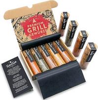TIMBER TASTE® Grilio prieskonių dovanų rinkinys vyrams - 5 išskirtiniai grilio prieskoniai su receptais - grilio priedai kaip kalėdinės dovanos vyrams - prieskonių rinkinys jam - dovanų rinkinys Kalėdoms - prieskonių rinkinys