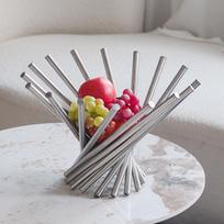 Modernus modelinis namas Metalinės linijos besiskiriančios Vaisių lėkštė Spinduliuojantis vaisių dubuo Vilos viešbučio svetainės dekoravimo padėklas Ornamentai gray