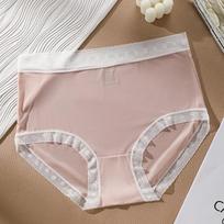 Oversized Underwear with Ice Silk No Trace Added Fat Widened Inclusive Triangle Panties L šviesiai rausvos spalvos