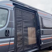 1 rinkinys tinklelis nuo vabzdžių - tinklelis nuo uodų/muselių Fiat Ducato / Peugeot Boxer / Citroen Relay 2006+ Vidaus aksesuarams gray