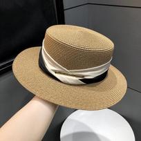 Elegantiška prancūziško stiliaus plokščiabrylė šiaudinė skrybėlė nuo saulės moterims - Lengva, kvėpuojanti vasarinė paplūdimio kepurė su apsauga nuo UV spindulių one size chaki