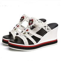 2024 Fashion Flip Flops Women Shoes beads Slippers Platform Summer Shoes Open Toe Wedges Sandals Ladies weaving Shoes Women 35 smėlis