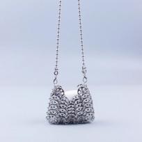 Naujienos Mini Metalinių Blizgučių Grandinėlės Crossbody Rankinė Moterims Madinga Rankomis Nertas Tuščiavidurė Vakarinė Rankinė Maža Lūpų Dažų Sankabėlė