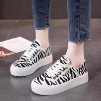Canvas Platform Shoes Women Korean Leopard Sneakers Thick Sole Lace Up Slip on Casual Shoes Woman Walking Loafers Zapatos Mujer 35 dryžiai