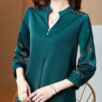 Spring and Summer Plus Size Shirts for Women Loose Solid Color Shirts Casual Embroidered T-shirts 5XL juoda