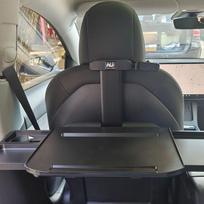 skirta Tesla Model Y Galinės sėdynės stalas Sulankstomas nešiojamojo kompiuterio stalas Nešiojamas transporto priemonės stalas Automobilio modifikacija ModelY 2023 Interjero aksesuarai