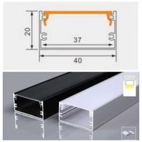 Paviršinis 4 cm. pločio sidabro spalvos 3 metrų LED juostos U FORMOS aliuminio profilis. Pilna komplektacija.